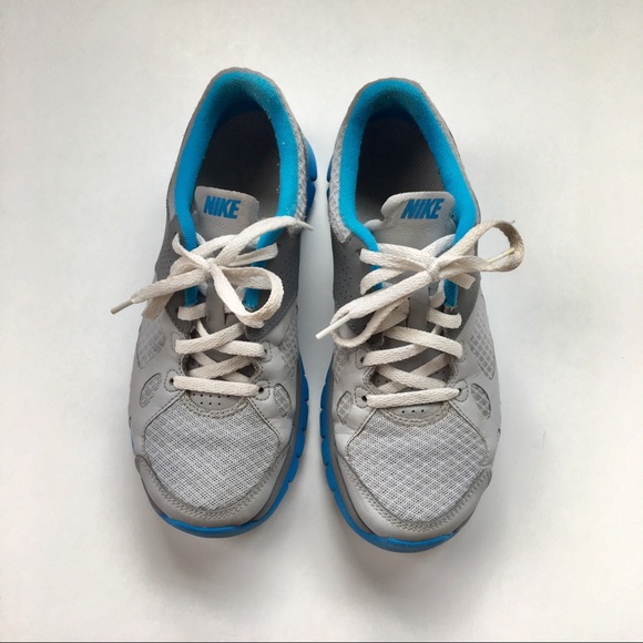SOLD | nike running shoe | - Picture 3 of 8